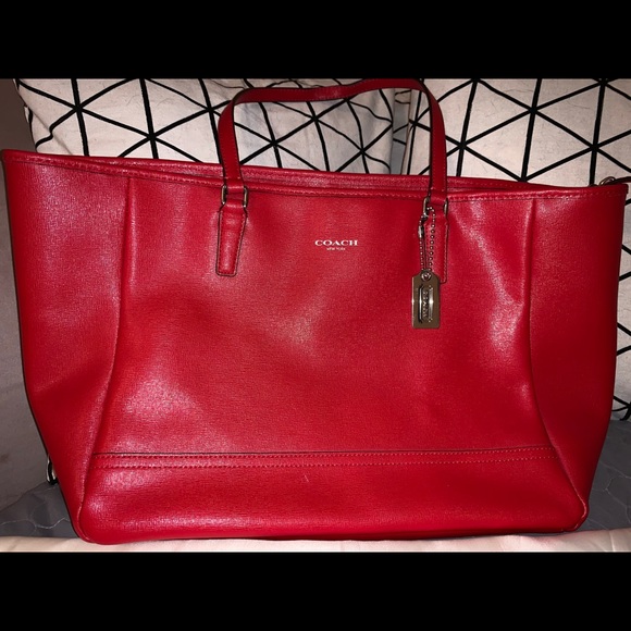 Coach Tote Red Leather - Picture 7 of 9